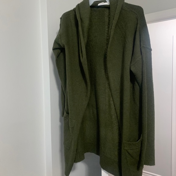 BNWOT Green Duster Cardigan - Picture 5 of 5